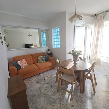 Apartment Casa Jurmala Sanremo